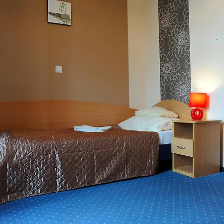 Hotell Papillon 3*