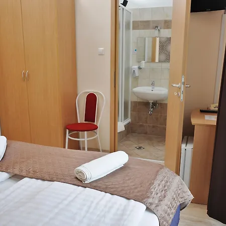 Papillon Hotel 3*